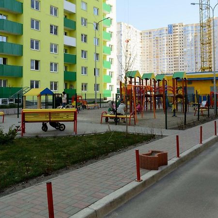 Мини-Апартаменты Студио На Ломоносова, Вднх كييف المظهر الخارجي الصورة